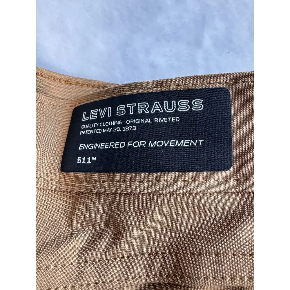 Levi’s 511 Slim Fit Engineered For Movement Pants Men’s W38 L30 Brown Chino